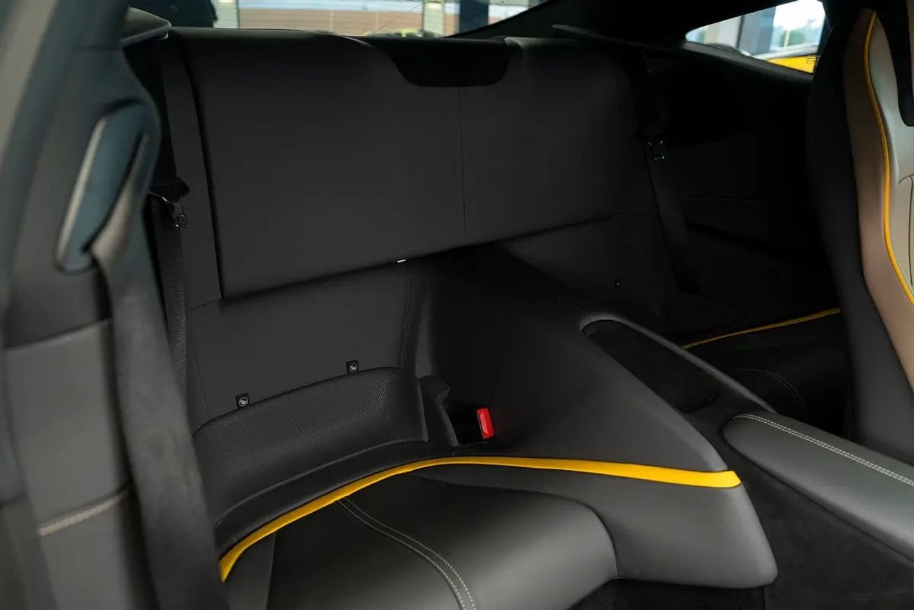 Ferrari Roma STANDARD