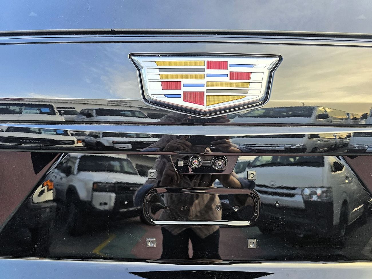 Cadillac Escalade SPORT PLATINUM Cadillac Escalade 6.2L Petrol V8 4WD Sport Black Color 2026 Model