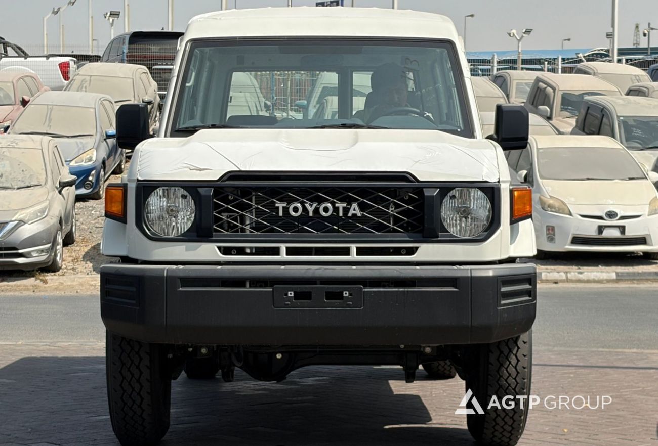 تويوتا لاند كروزر 70 LC 78 HARDTOP 2.8L AT محرك ديزل توربو سعة 2.8 لتر، موديل 2026 | ناقل حركة أوتوماتيكي | دفع رباعي | مواصفات خليجية | خيار أ