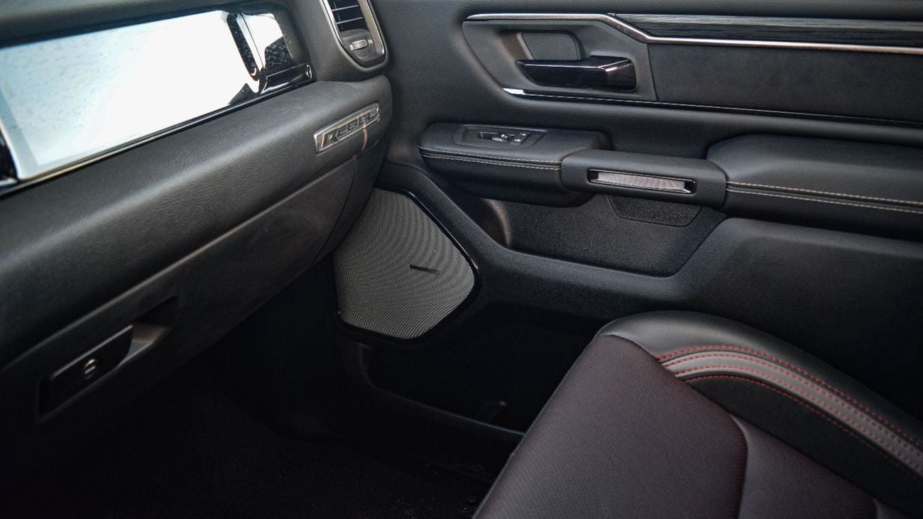 RAM 1500 REBEL 2025 X - Canadian Specs - Used car Condition