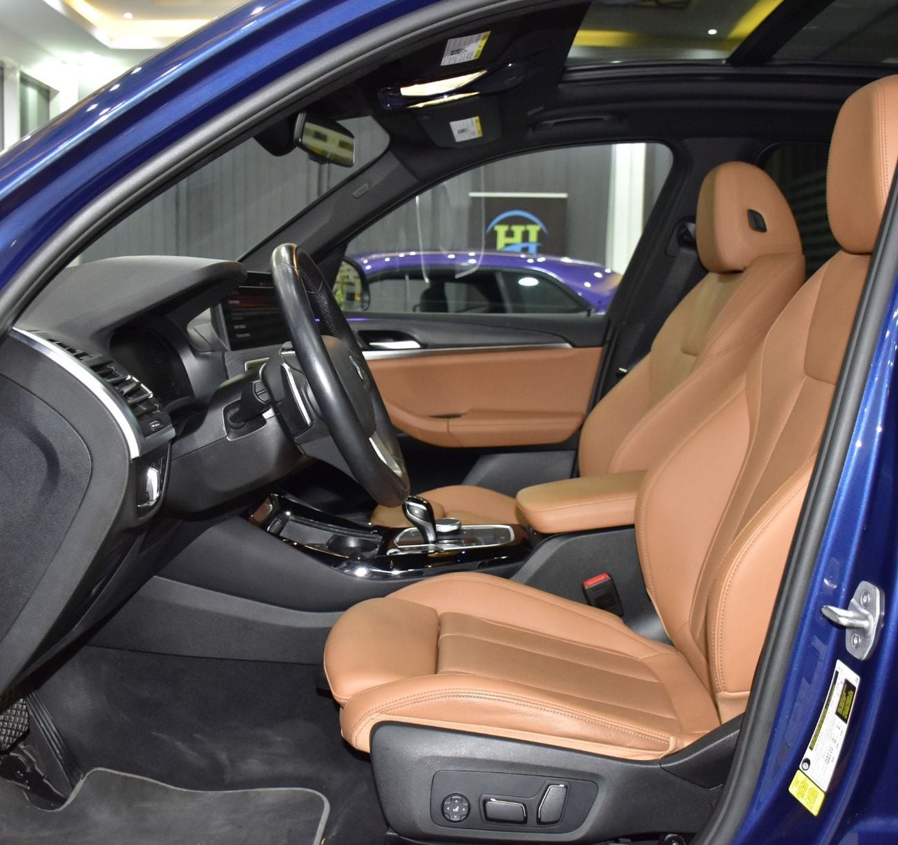 BMW X3 XDRIVE 30i EXCLUSIVE EXCELLENT DEAL for our BMW X3 sDrive30i ( 2024 Model ) in Blue Color American Specs