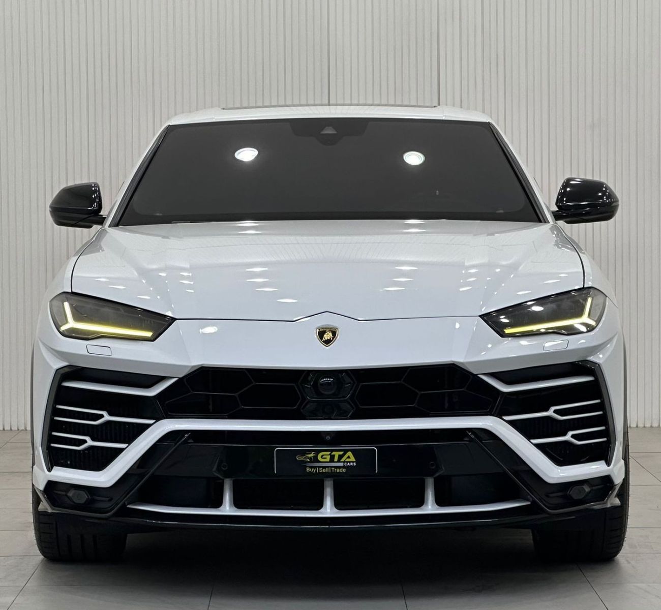 Lamborghini Urus Std 2019 Lamborghini Urus Vip Seats, Warranty, Service History, Full Options, Low Kms, GCC