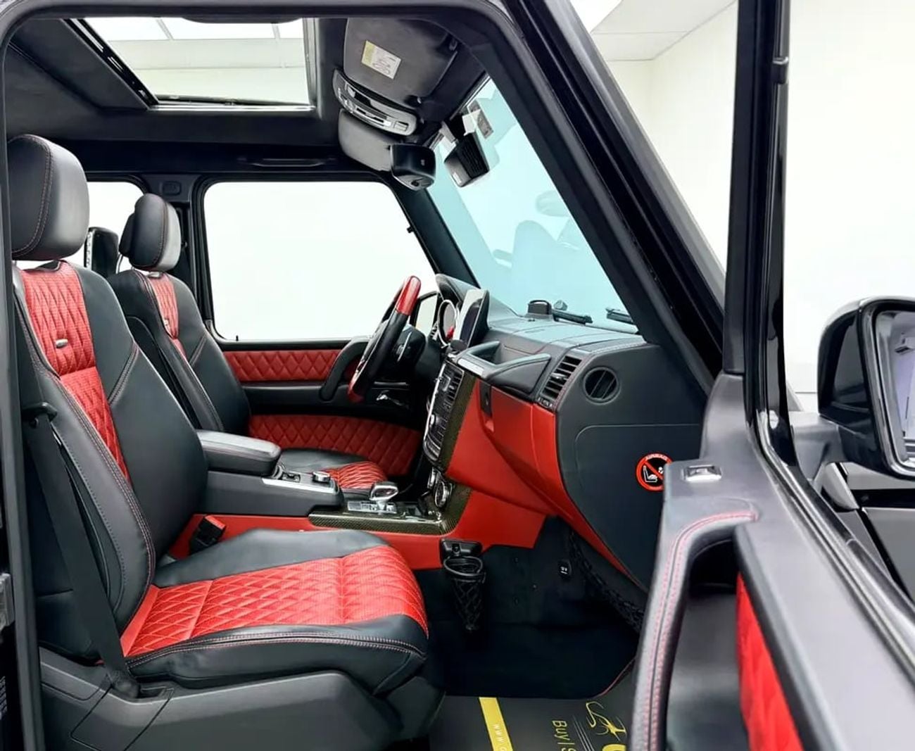 Mercedes Benz G63 AMG G63 AMG, Full Service History, Carbon Fiber Interior, Fully Loaded, GCC