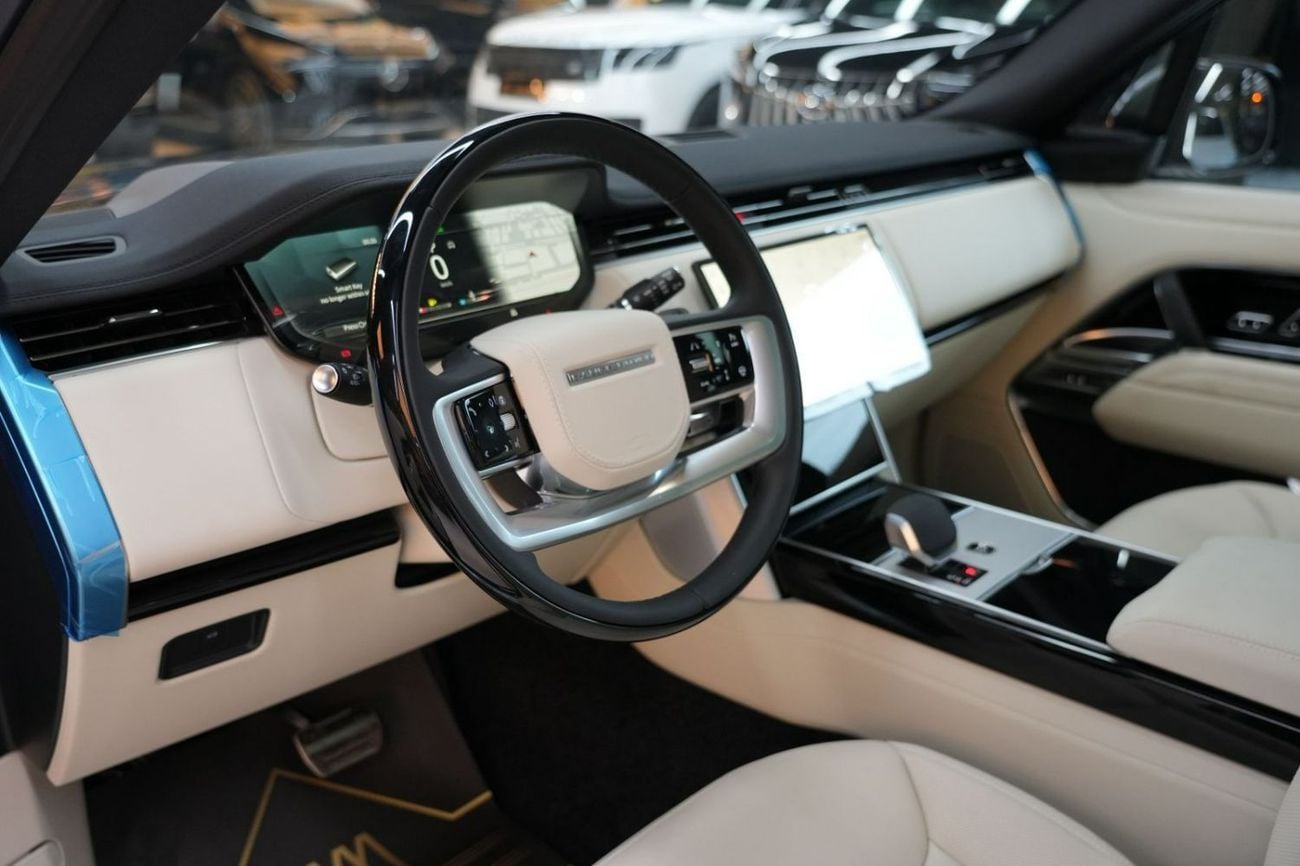 لاند روفر رينج روفر AUTOBIOGRAPHY P530 Land Rover Range Rover HSE 2026 - GCC Specs - Pristine Condition