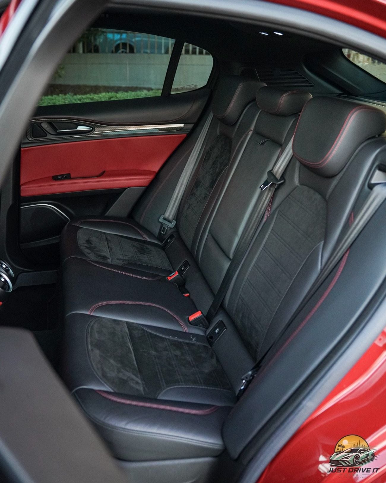Alfa Romeo Stelvio QUADRIFOGLIO