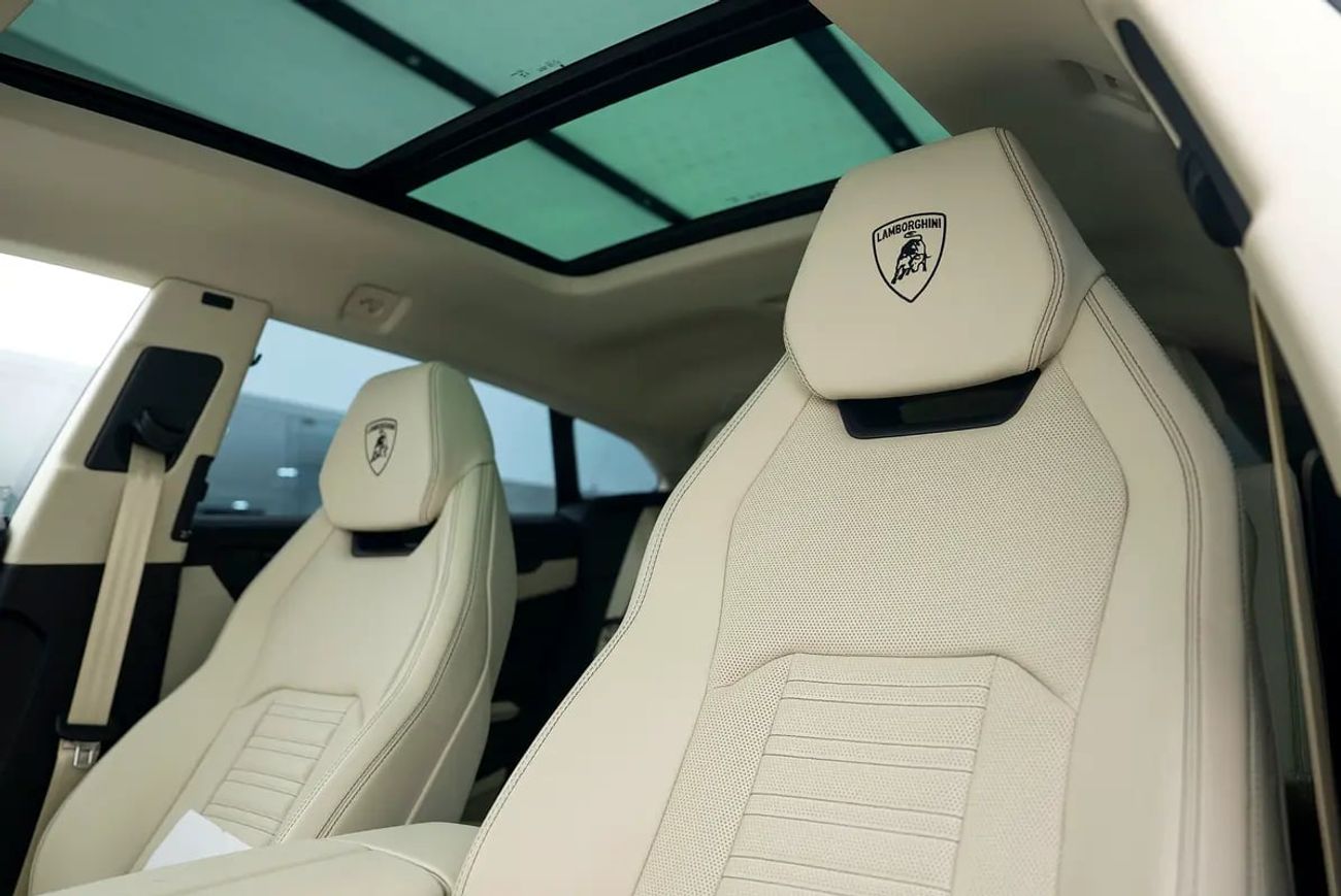 Lamborghini Urus SE 600 KM | PLUG-IN HYBRID | WHITE & IVORY