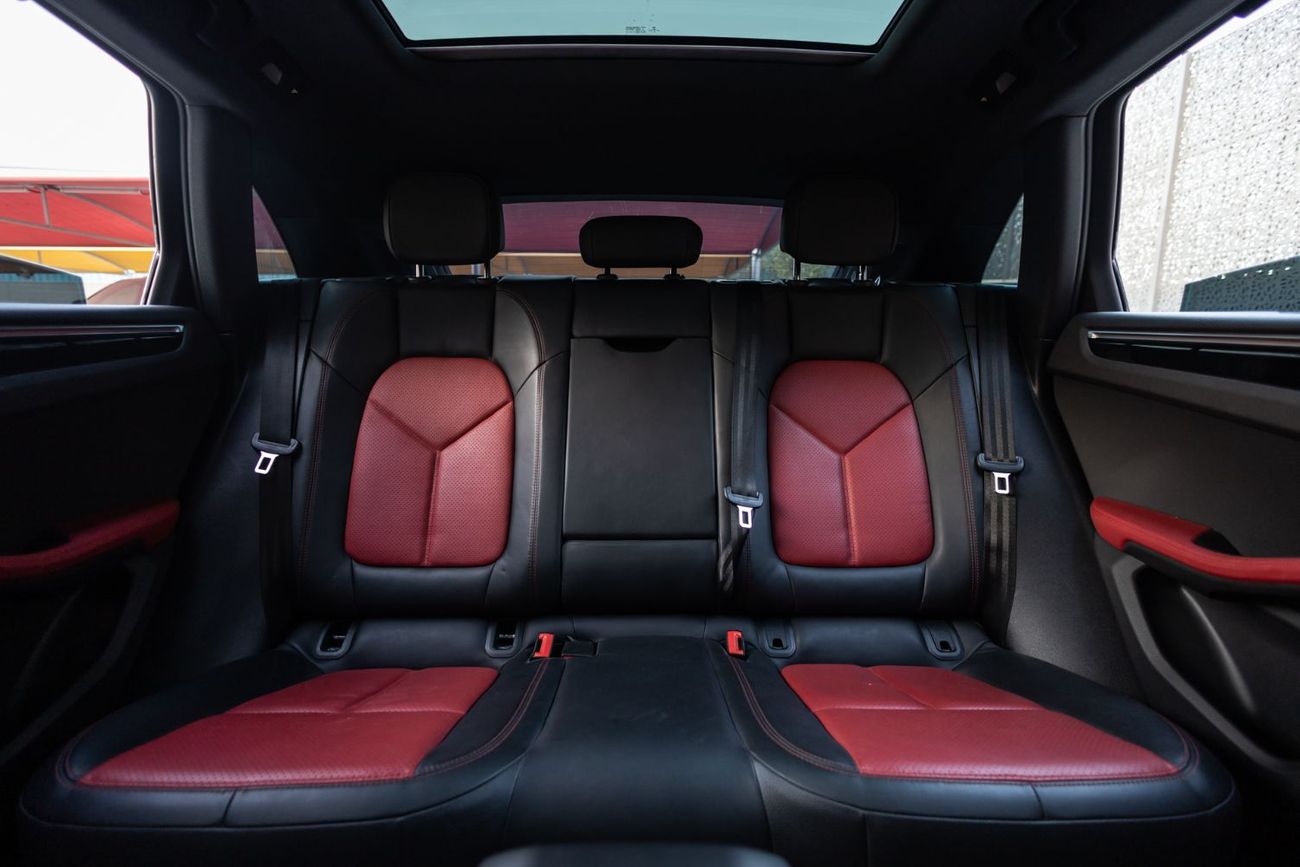 Porsche Macan Std 2.0L (252 HP) Porsche Macan 2021 GCC| Warranty