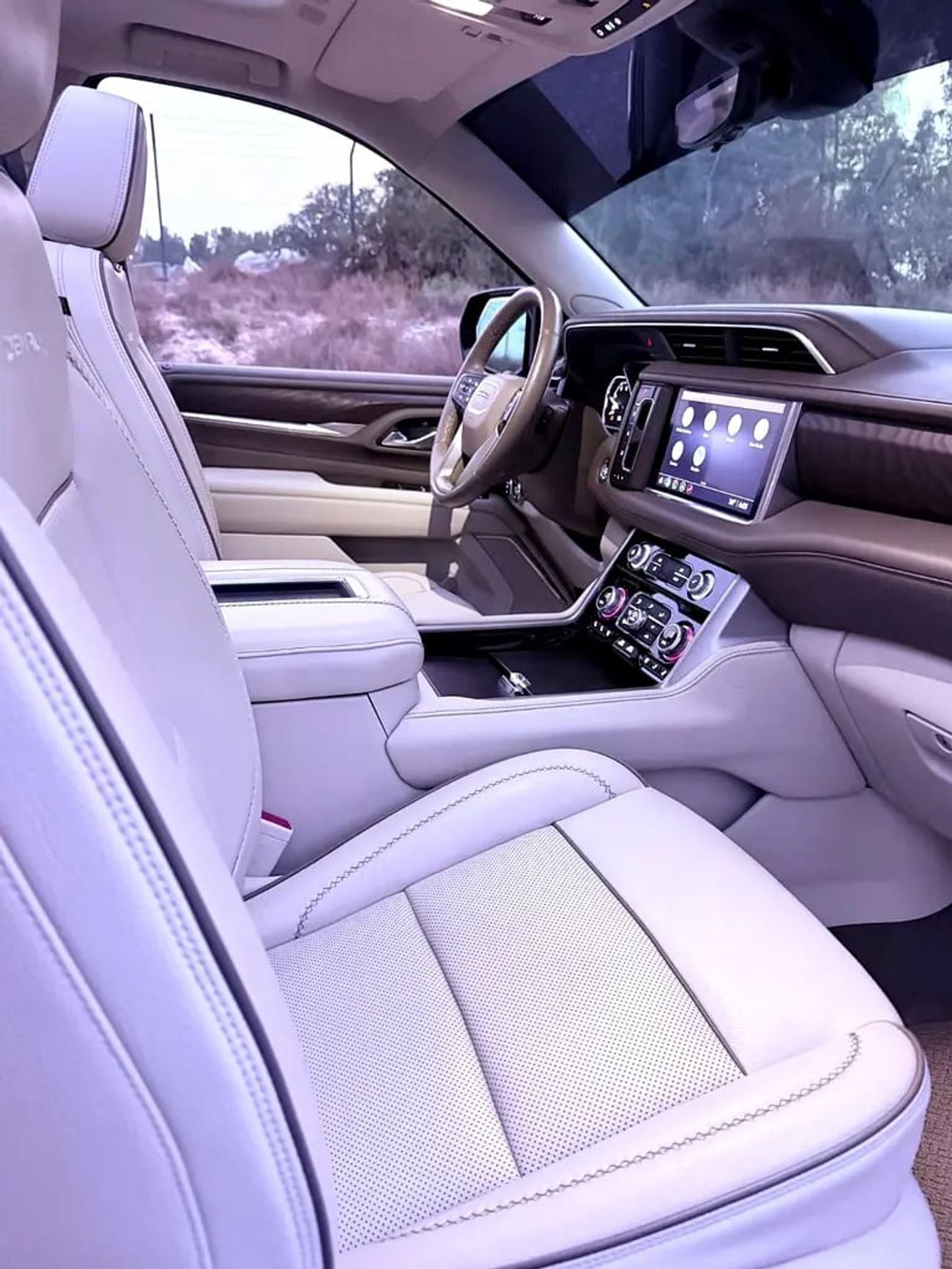 GMC Yukon DENALI | GCC Specs | Pristine Condition جمس دينالي صبغ وكالة خليجي