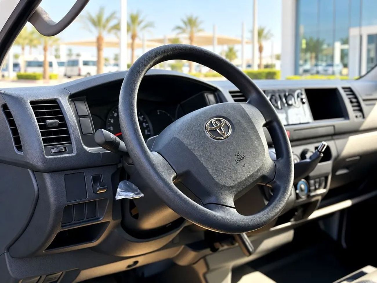 Toyota Hiace DX 2026 Toyota Hiace Commuter High-Roof | 15-Seater | 2.5L Diesel M/T | Export Ready from Africa