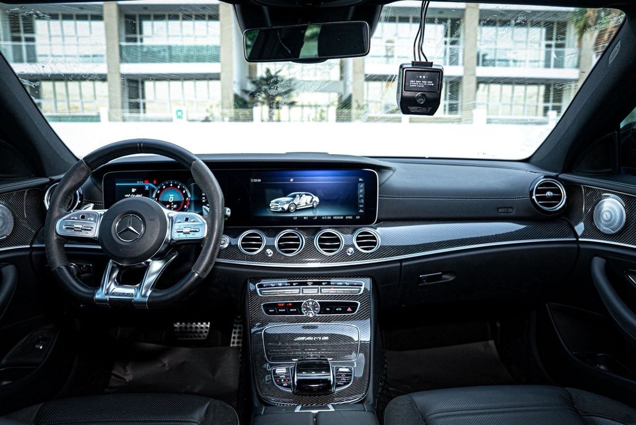 مرسيدس بنز E 63 AMG S