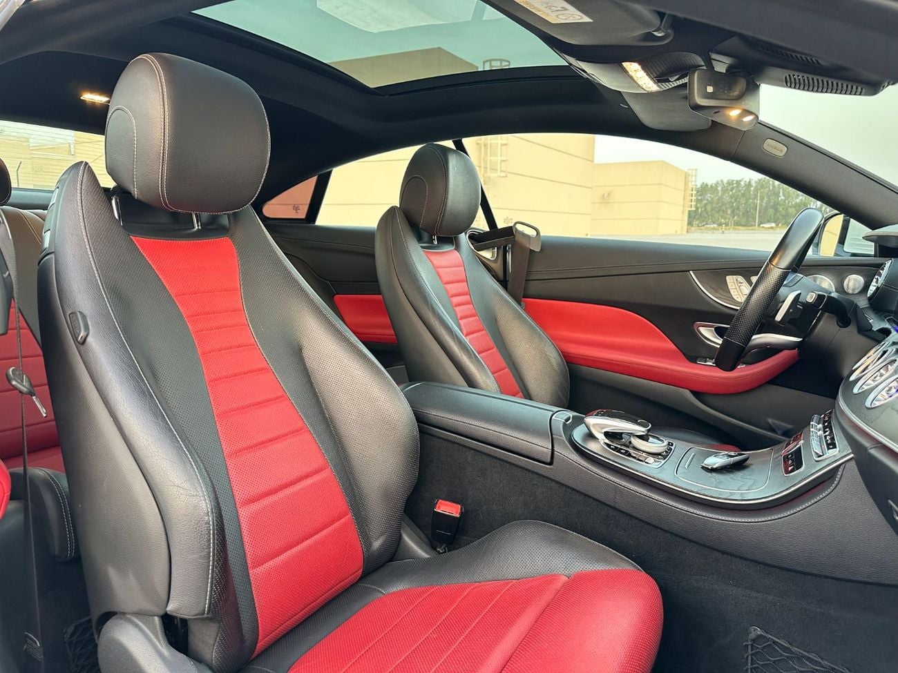 مرسيدس بنز E300 AMG