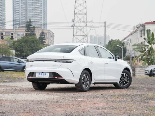 BYD Destroyer 05 STANDARD Luxury with sunroof
