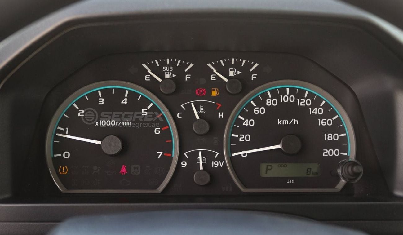 Toyota Land Cruiser 70 LC78 Hardtop . 4.0L . 6-Speed Automatic . Petrol . 4WD . 8 Seats . 3 Doors 2026 Model | For Export