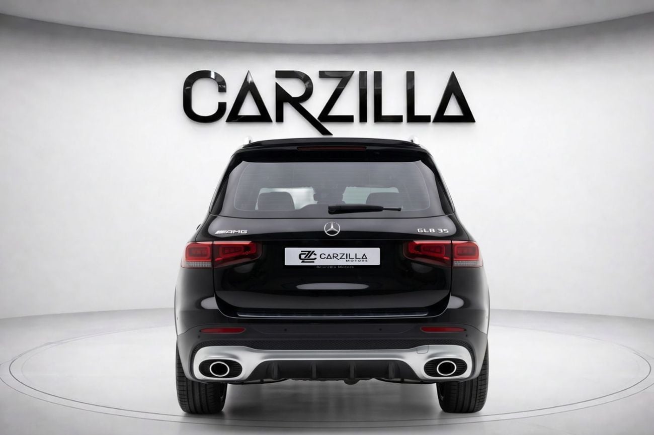 مرسيدس بنز GLB 35 AMG 4MATIC 2023 | تطعيمات داخلية من ألياف الكربون | 2,546 درهم إماراتي شهرياً