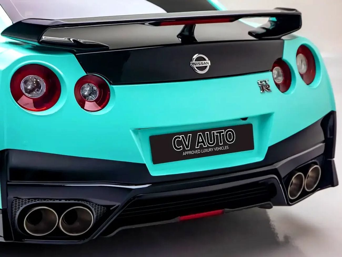 نيسان جي تي ار Coupe | GCC Specs | Full Dealer Service History - No Modifications are done