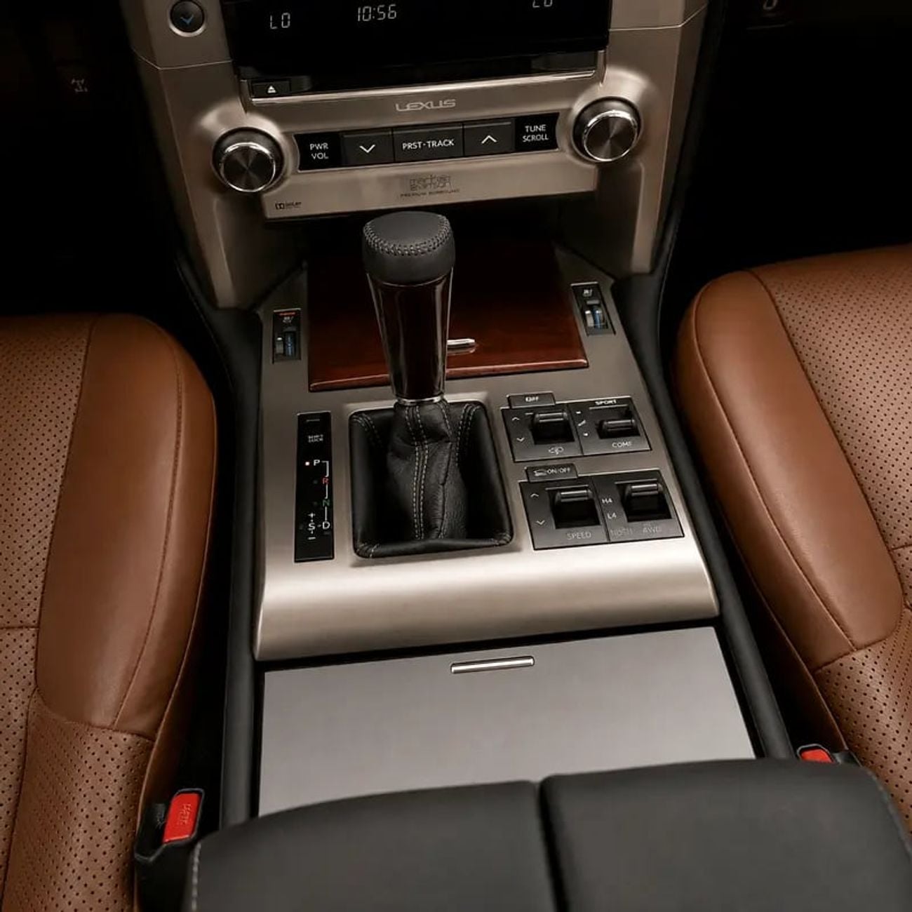 Lexus GX460 PLATINUM 3,032 P.M • 0% Downpayment • GX460 Platinum • 1 Year Warranty