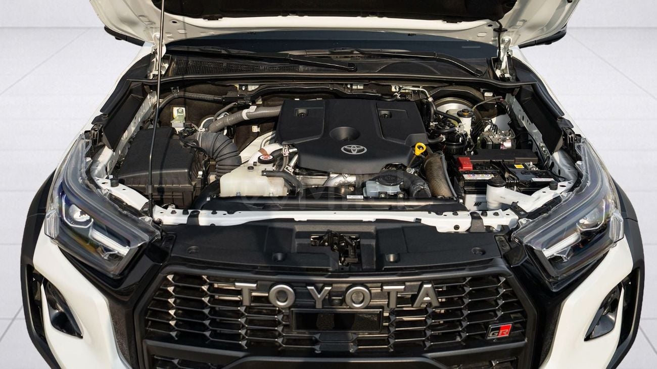 Toyota Hilux GR SPORT