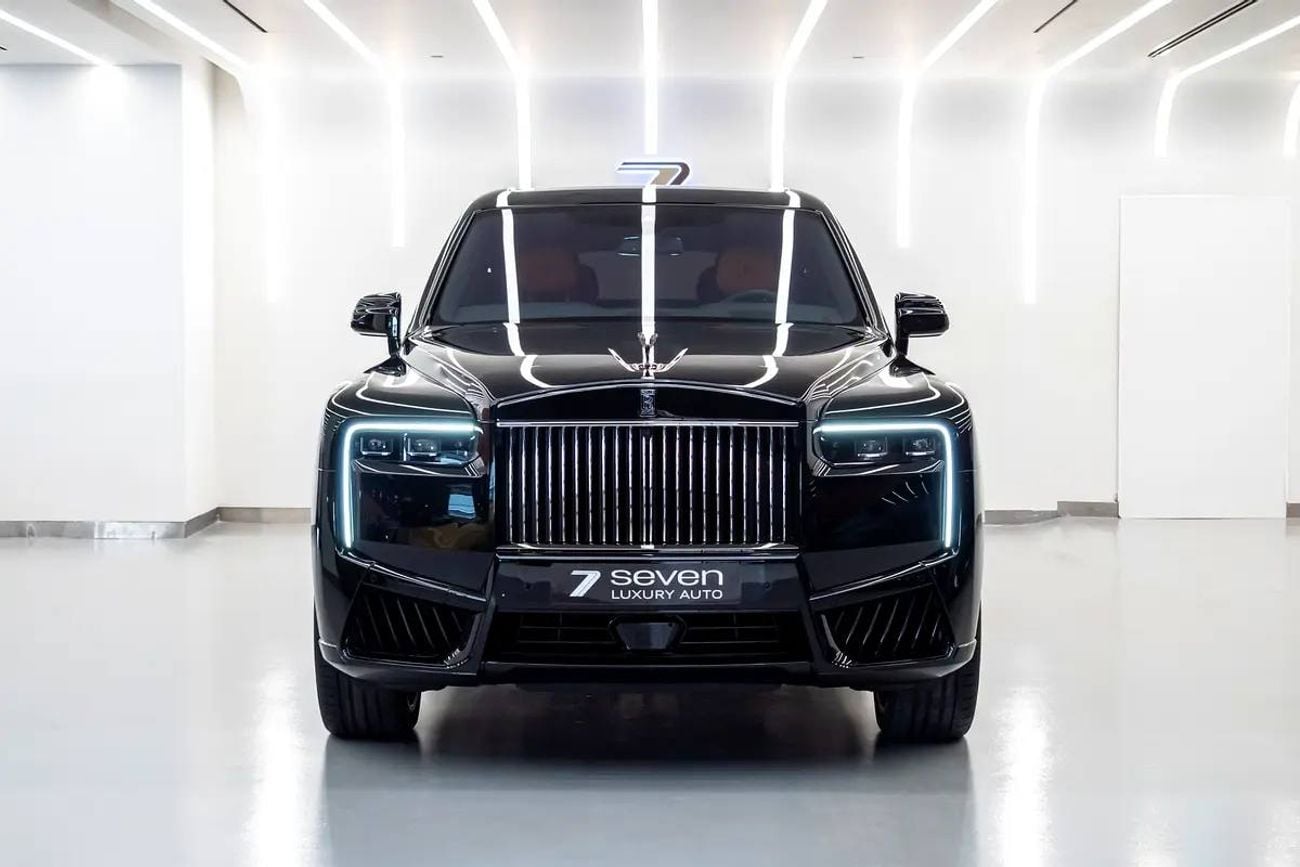 Rolls Royce Cullinan BLACK BADGE VIP SEATS | With Warranty and Service Contract