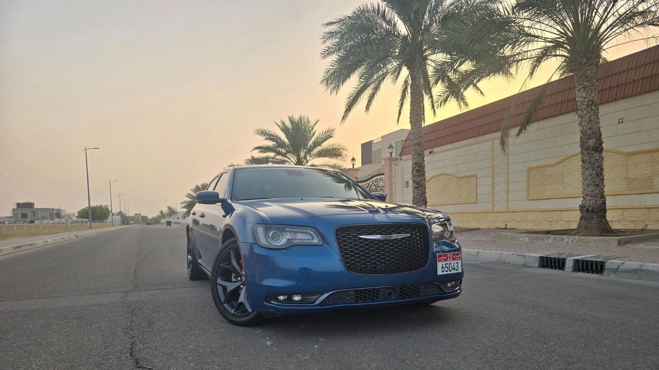 Chrysler 300s STANDARD