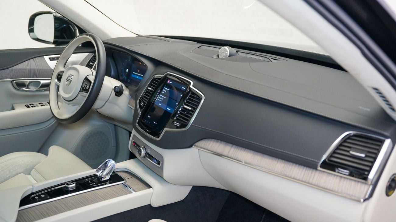 فولفو XC 90