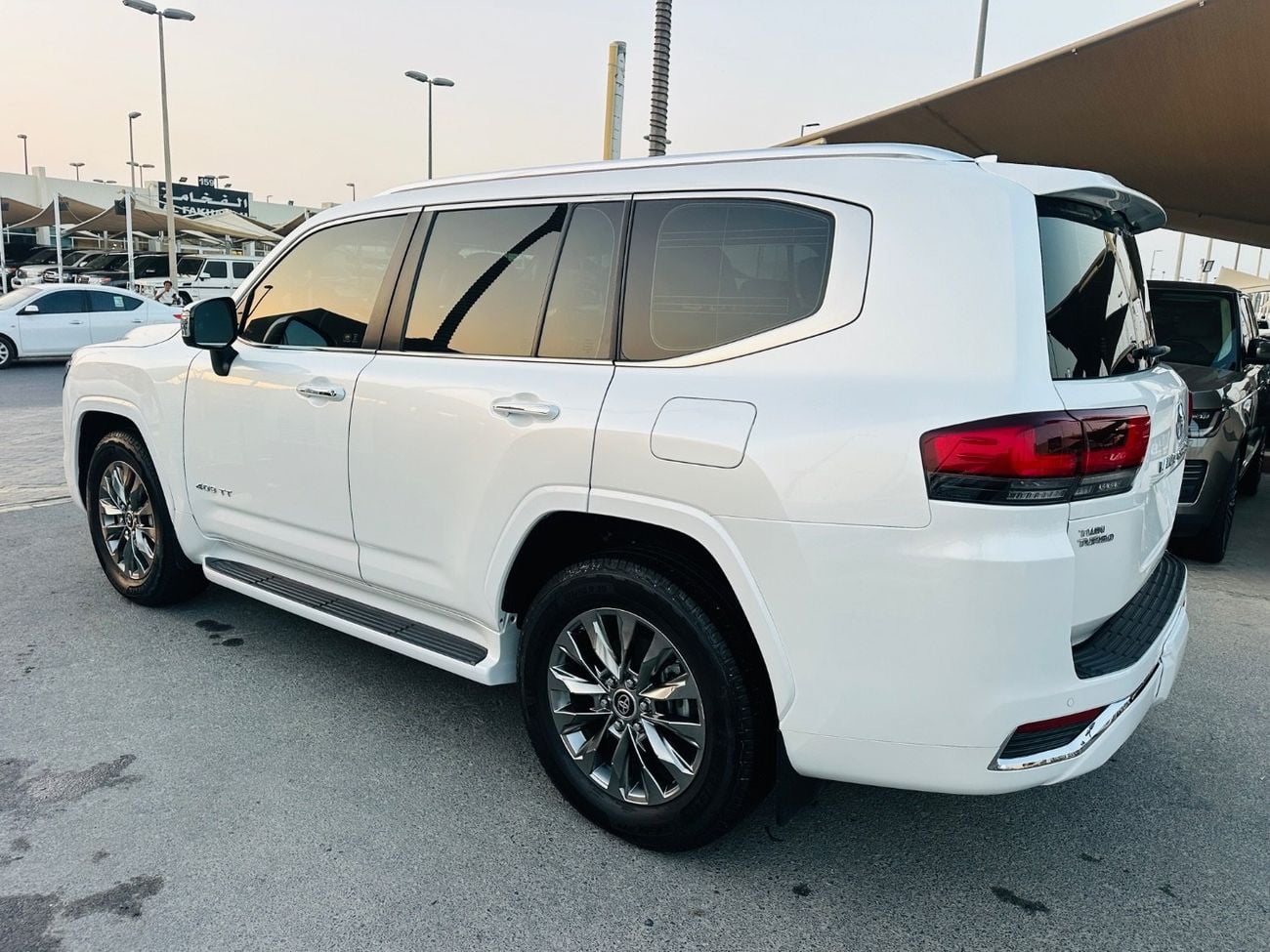 Toyota Land Cruiser VXR