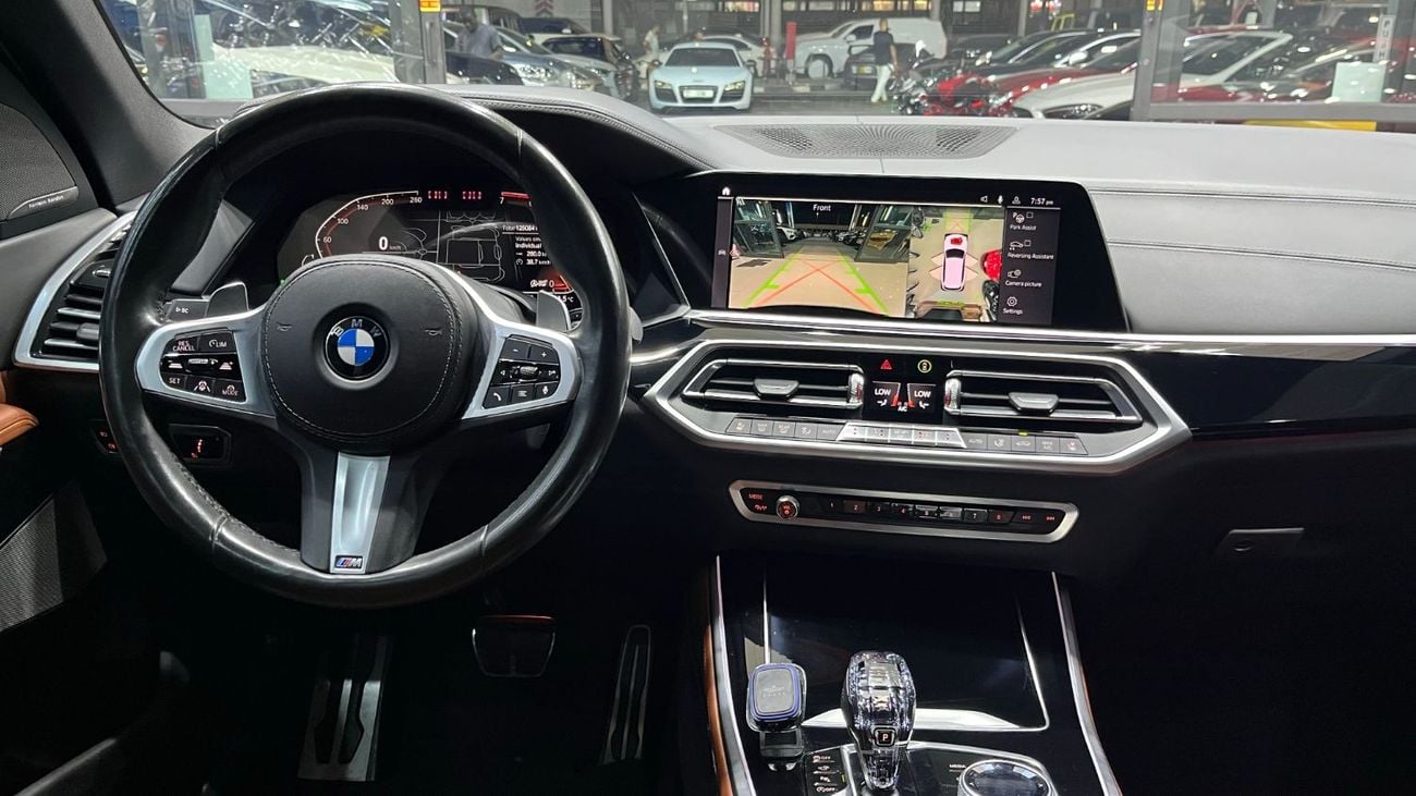 BMW X5 XDRIVE M50I XLINE EXCLUSIVE BMW X5 50I XDRIVE 2019 GCC IN PERFECT CONDITION FOR 179K AED
