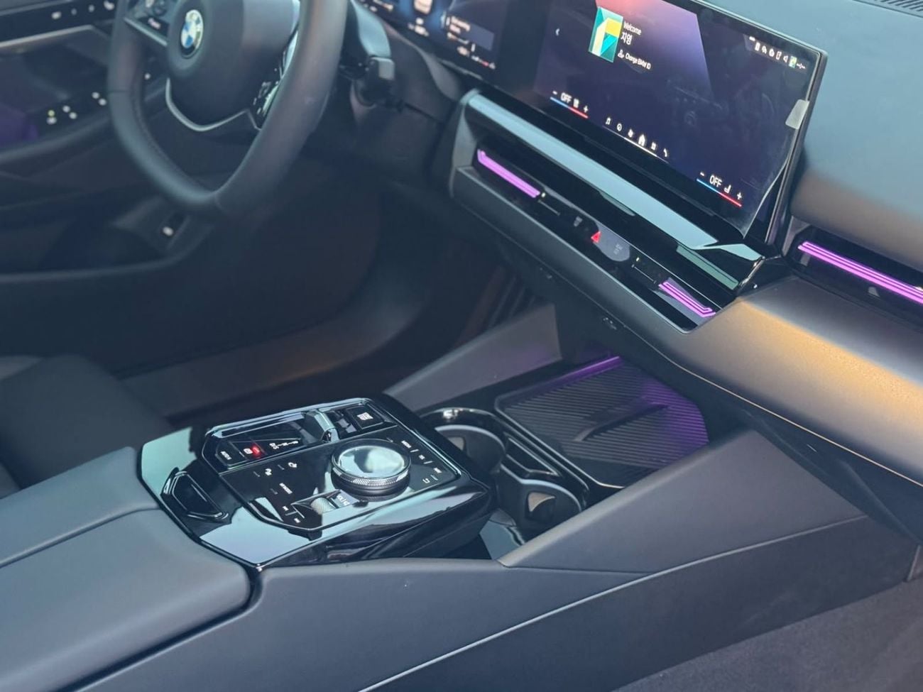 بي أم دبليو 520i M SPORT
