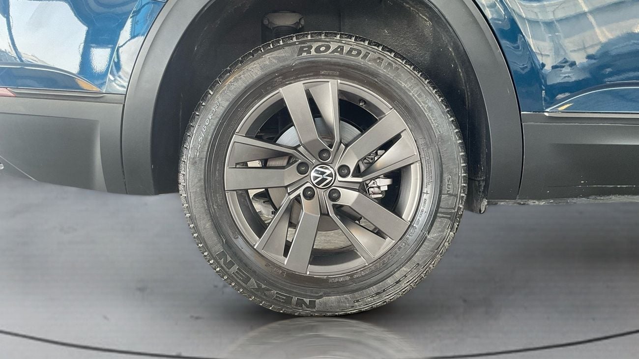 Volkswagen Teramont TRENDLINE | Guaranteed Warranty | 0 Down Payment