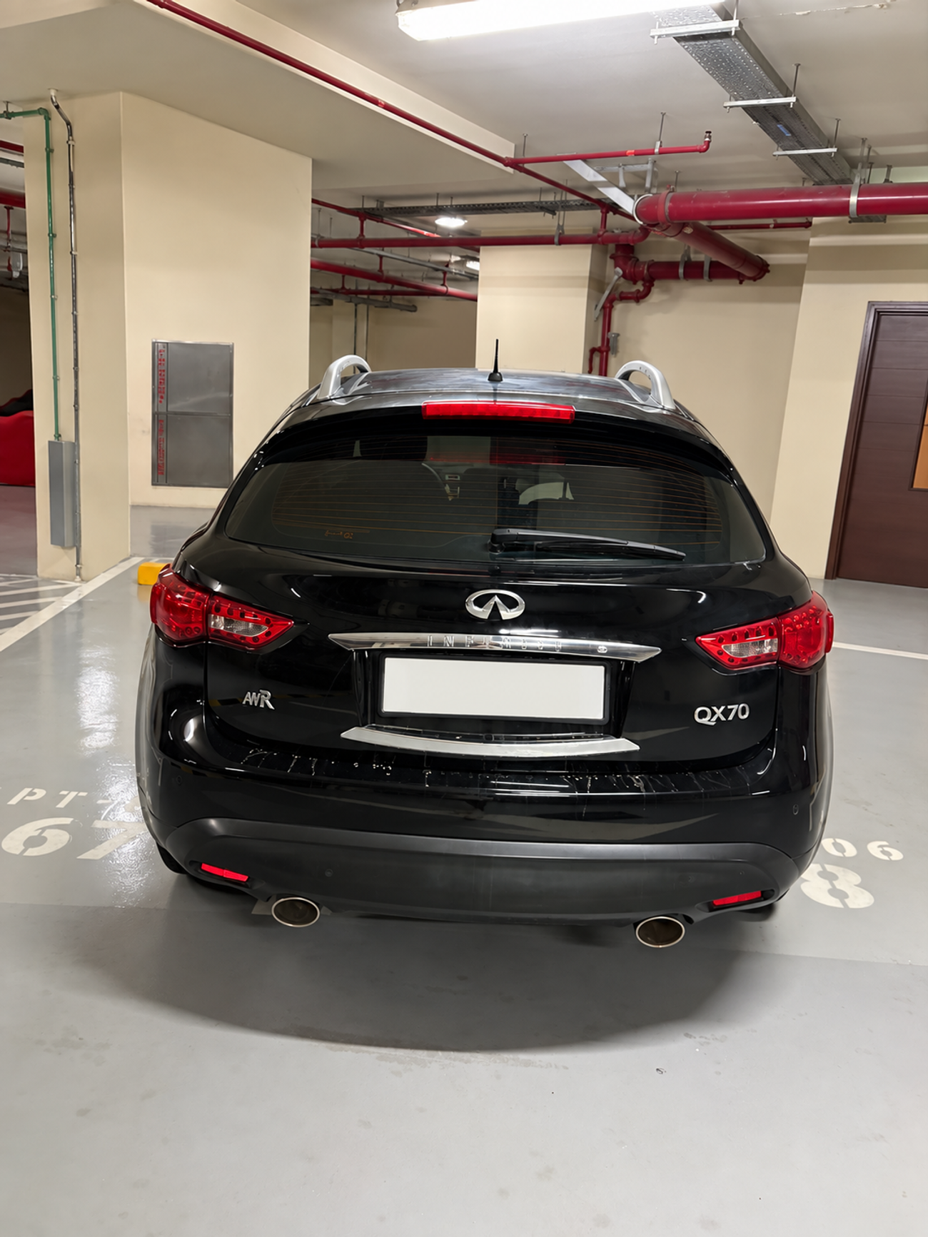 Infiniti QX70