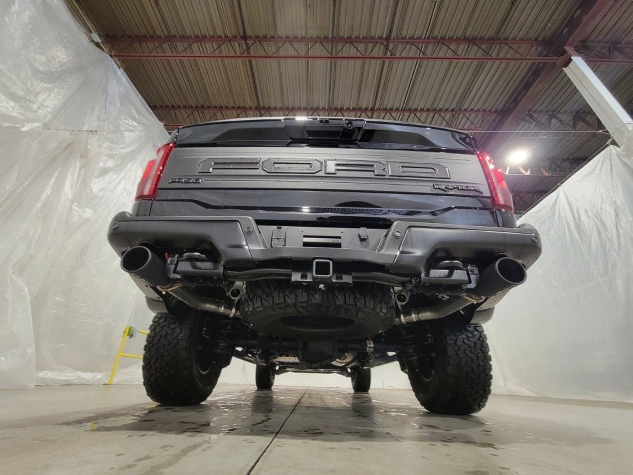 فورد F 150 PLATINUM سيارة جديدة سوبر كرو بمحرك V6 سعة 3.5 لتر