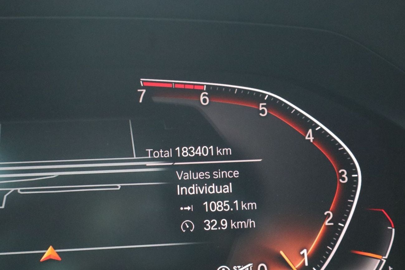 BMW 330i M SPORT