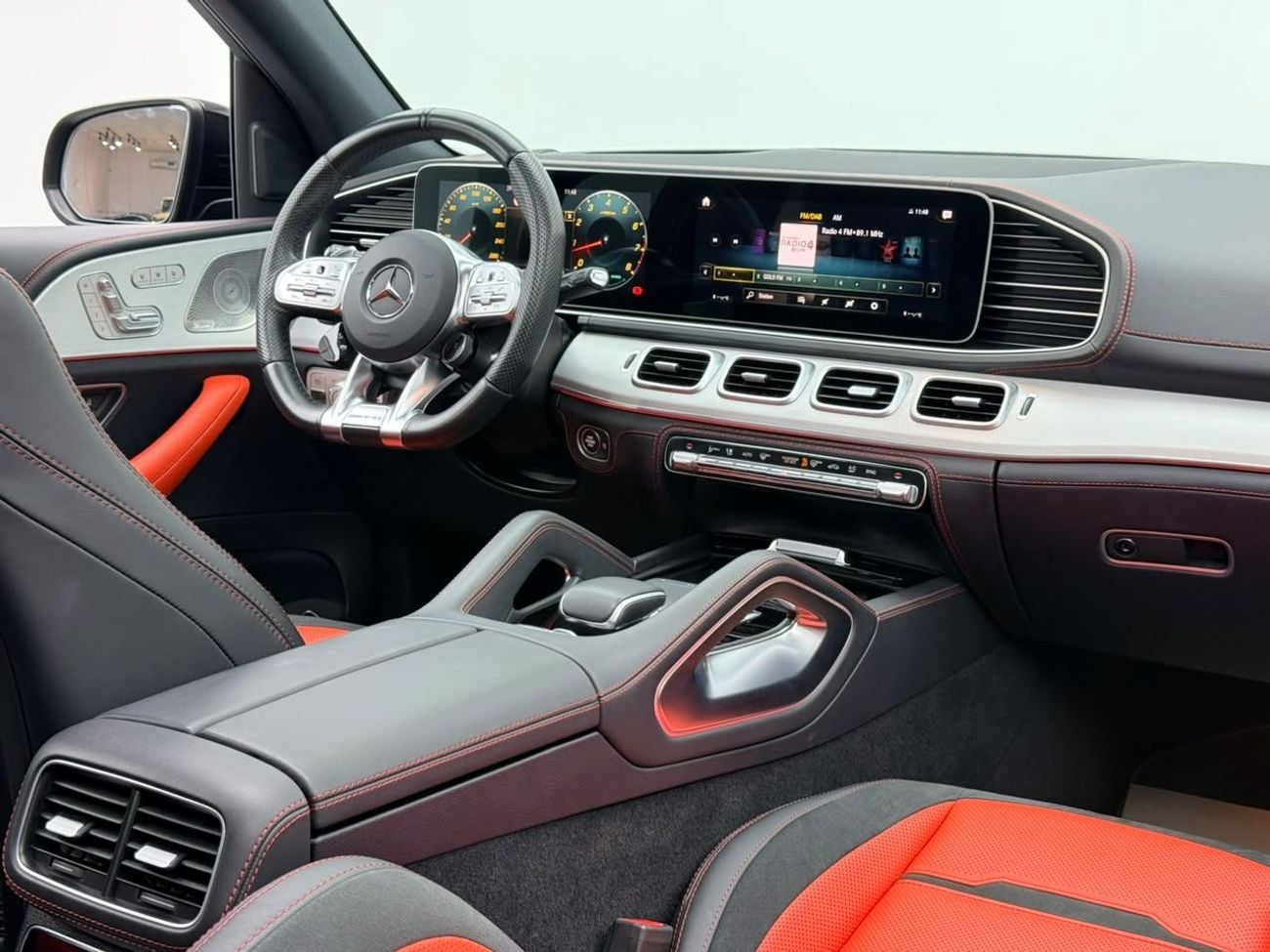 Mercedes Benz GLE53 AMG 4MATIC 2021 Mercedes-AMG GLE 53 4MATIC+, Agency Warranty+Full Service History, GCC Specs