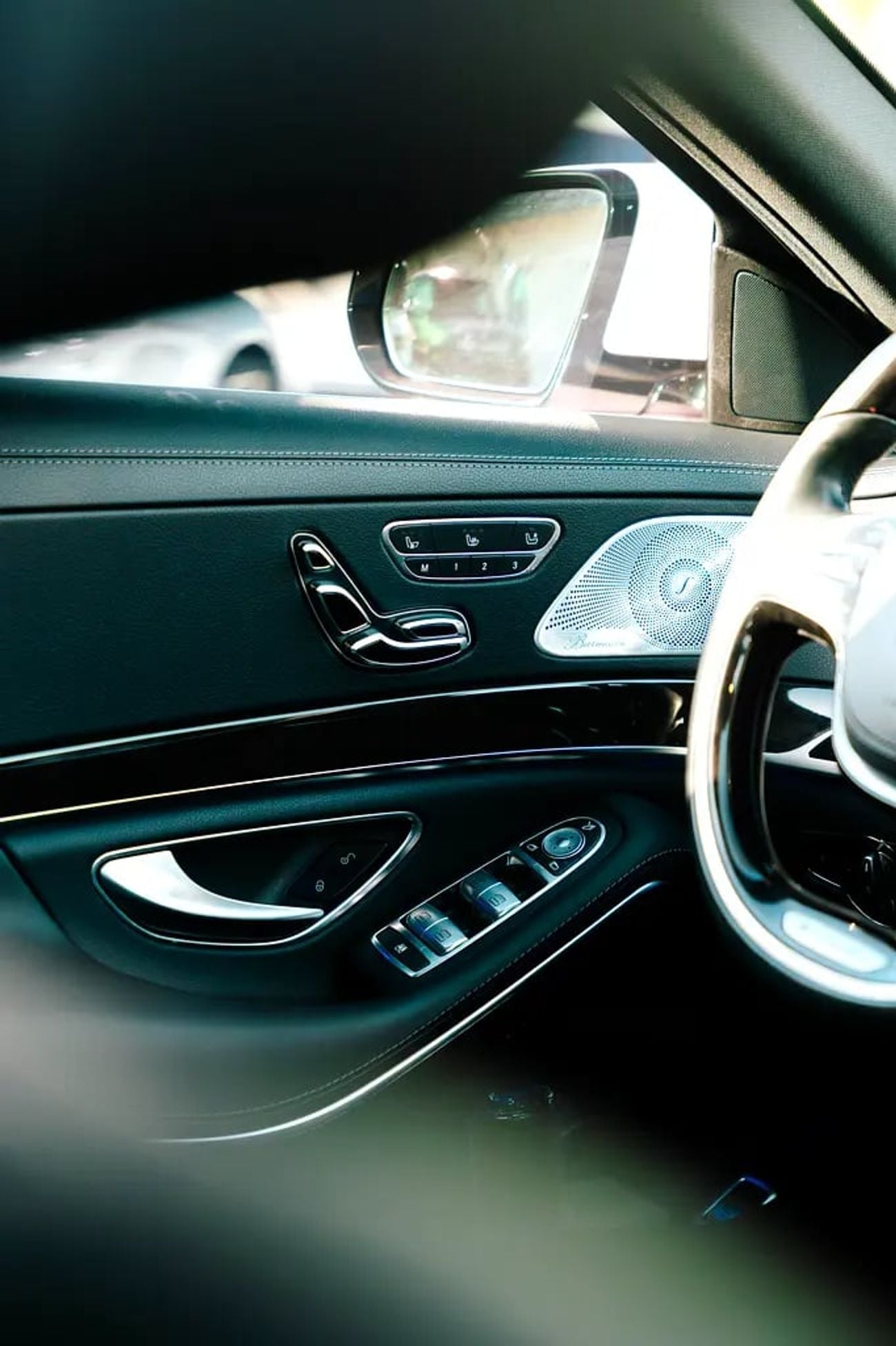 Mercedes Benz S550 S 550 Japanese Specs - Immaculate Condition