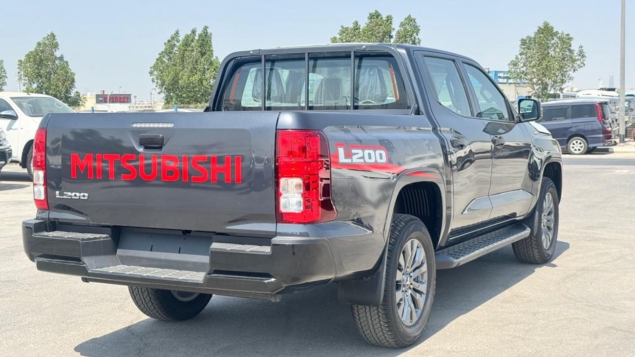Mitsubishi L200 GLS 2.4L 4x4 Double Cabin Petrol Model 2027 Manual Transmission
