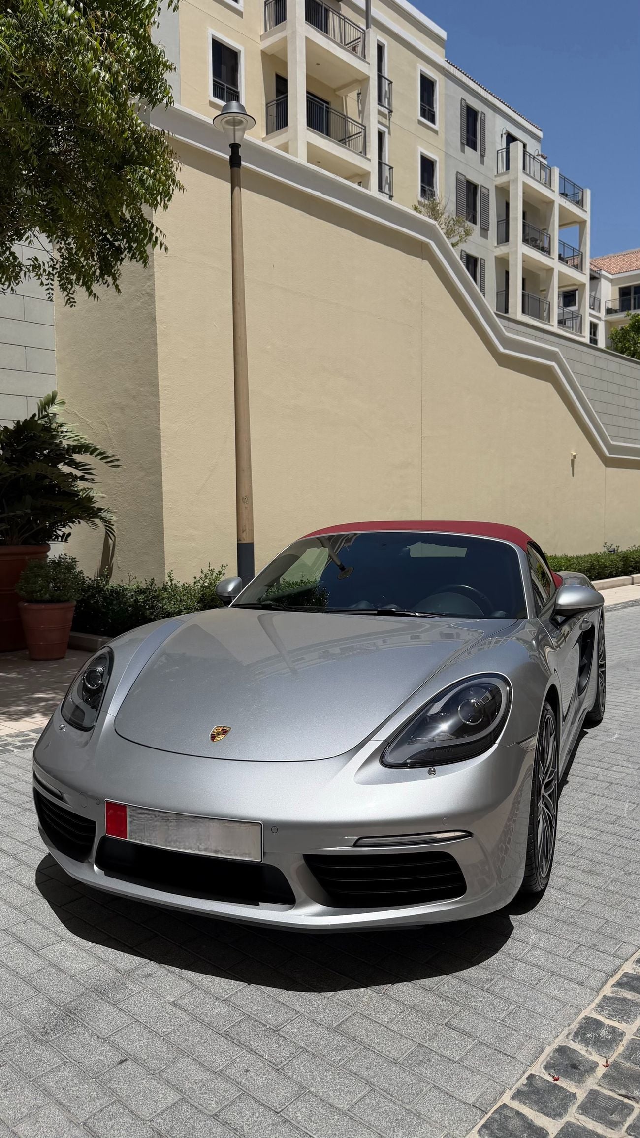 Porsche 718 Boxster Base 2.0L