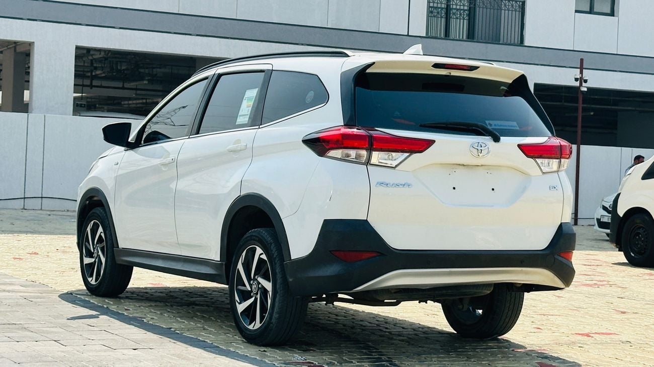 Toyota Rush EX