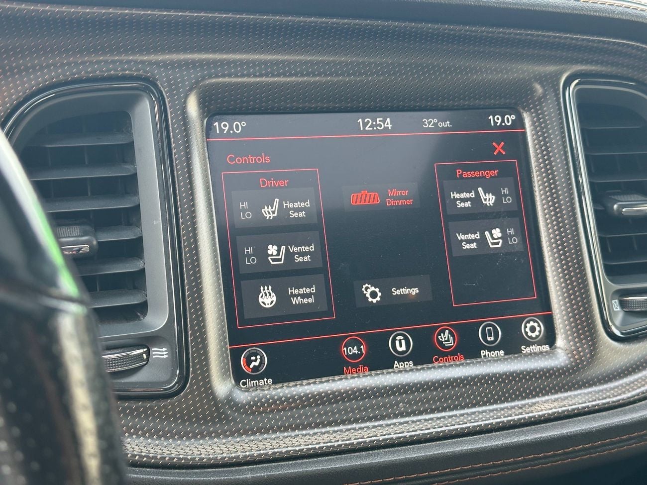 Dodge Challenger SXT