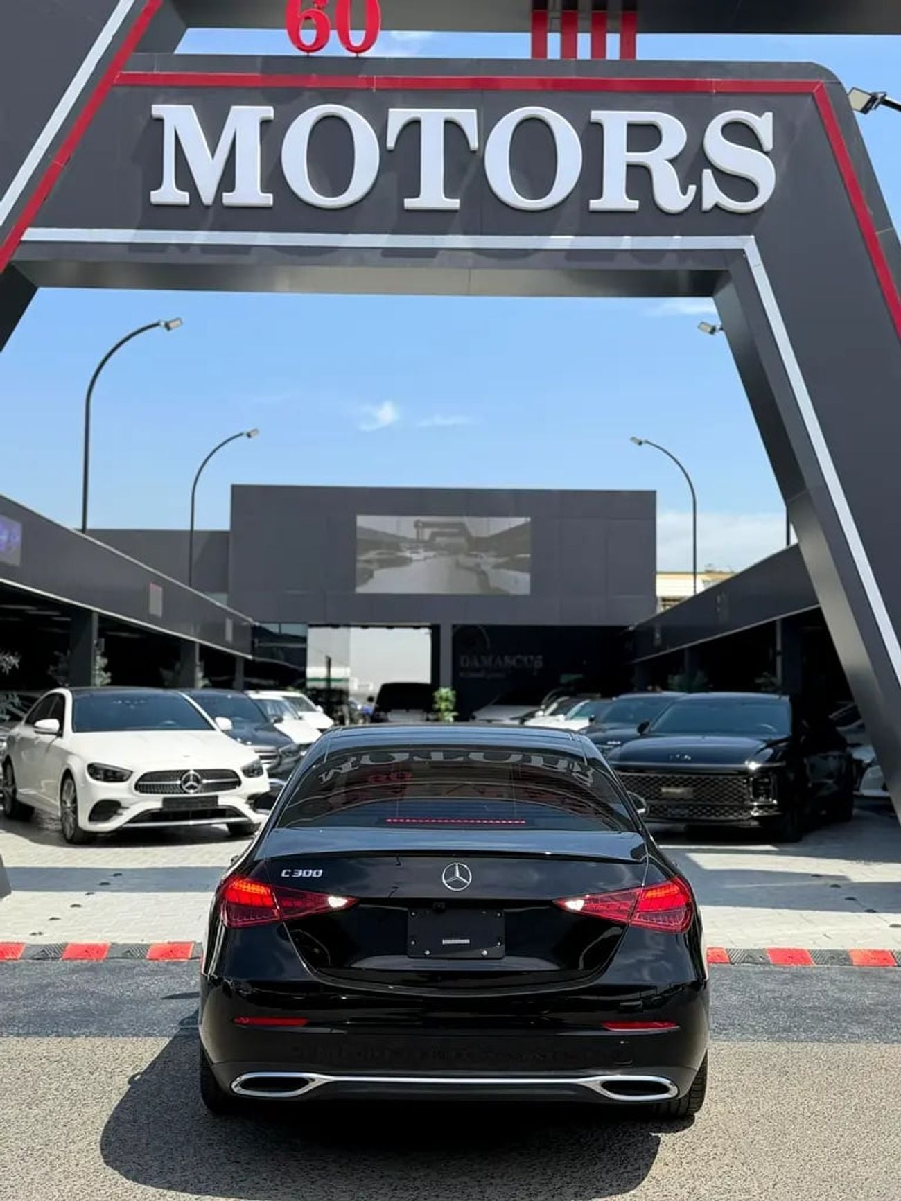 مرسيدس بنز C 300 AMG American Specs - Excellent Condition!