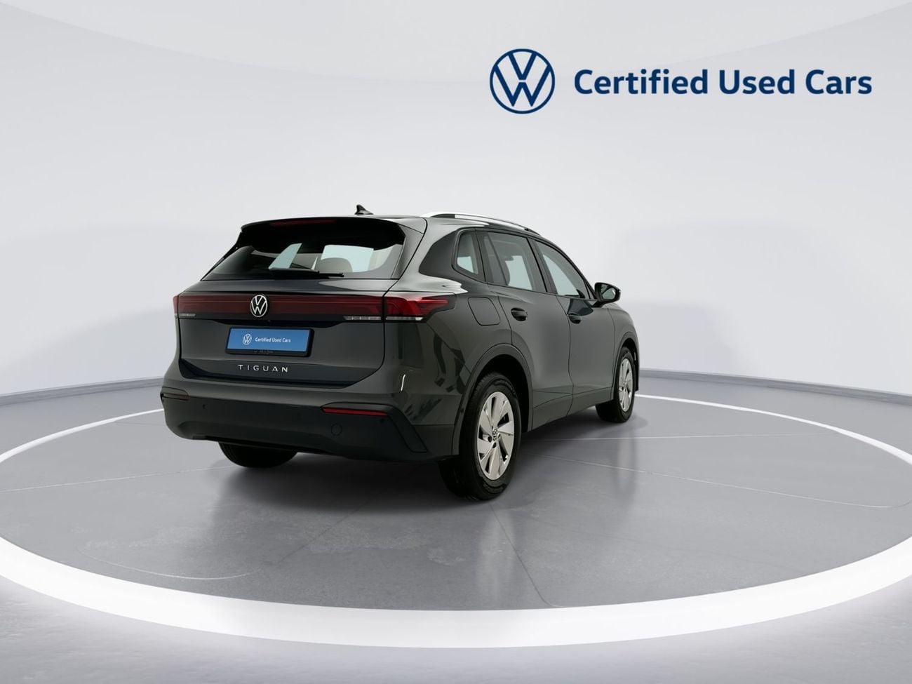Volkswagen Tiguan LIFE Tiguan Life 1.4L | Rear Camera | 3-Zone Climatronic | Ambient Lighting | Leather Steering Wheel | Di
