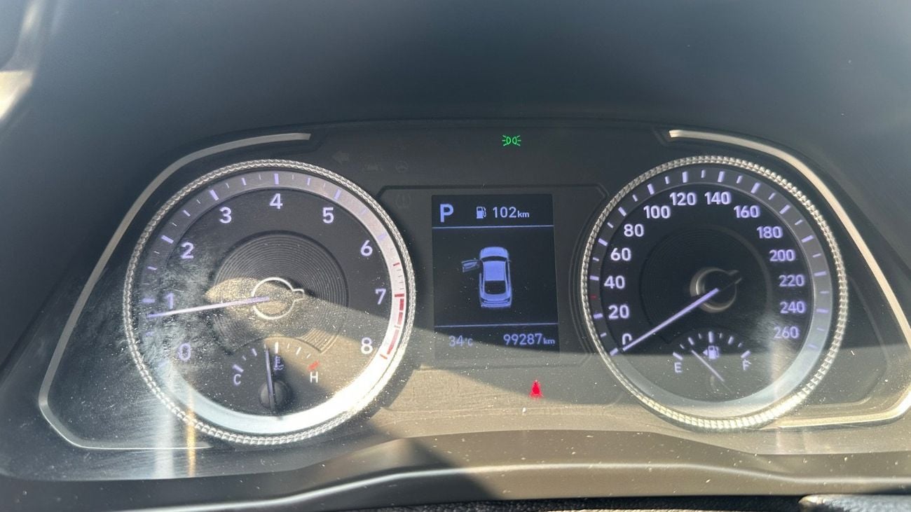 هيونداي سوناتا ب إس إي