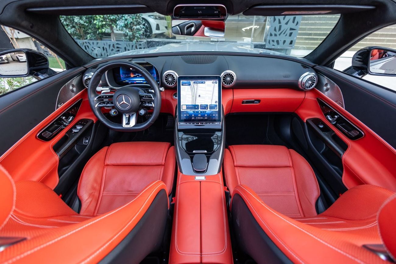 مرسيدس بنز SL 55 AMG 4ماتيك+ مرسيدس بنز SL55 AMG ثنائية التوربو 4Matic+ موديل 2022 بقوانين دول مجلس التعاون الخليجي | الضمان