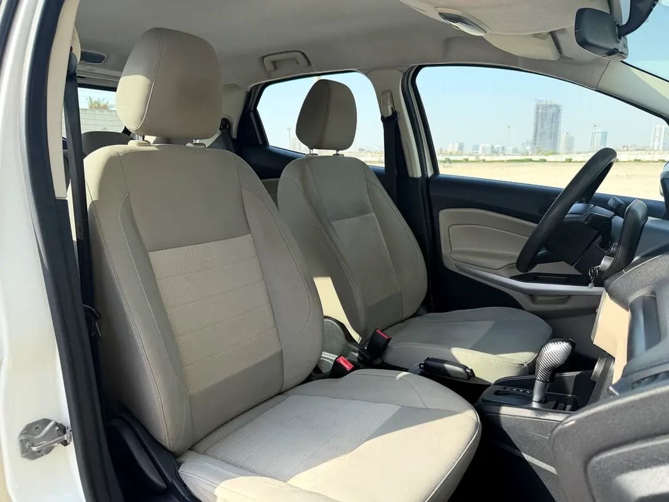 Ford EcoSport Ambiente - GCC Specs