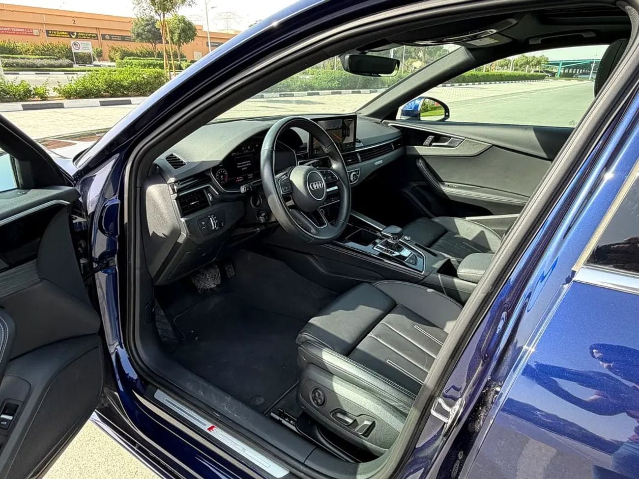 Audi A4 Quattro - S Line full option - Clean title