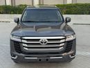 Toyota Land Cruiser GXR GCC specs Facelifted 2025 V6 4.0L Excellent Condition