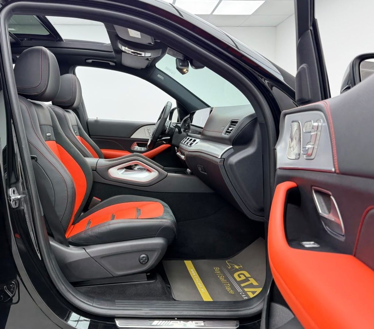 Mercedes Benz GLE53 AMG 4MATIC 2021 Mercedes-AMG GLE 53 4MATIC+, Agency Warranty+Full Service History, GCC Specs