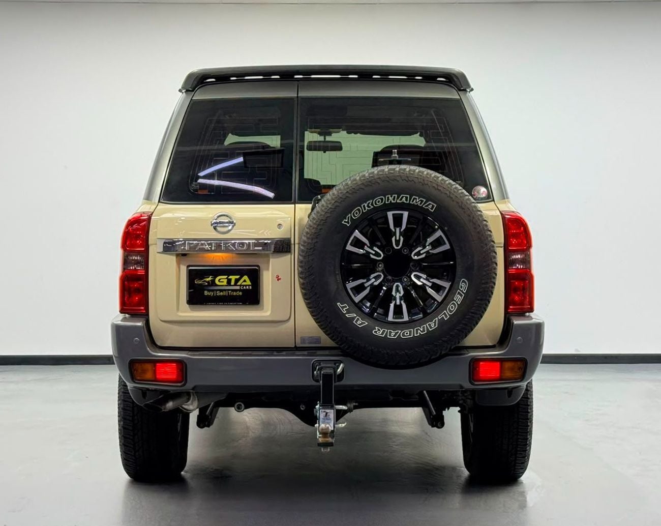 Nissan Patrol SUPER SAFARI 2023 Nissan Patrol Super Safari, Warranty, Full Nissan Service History, GCC