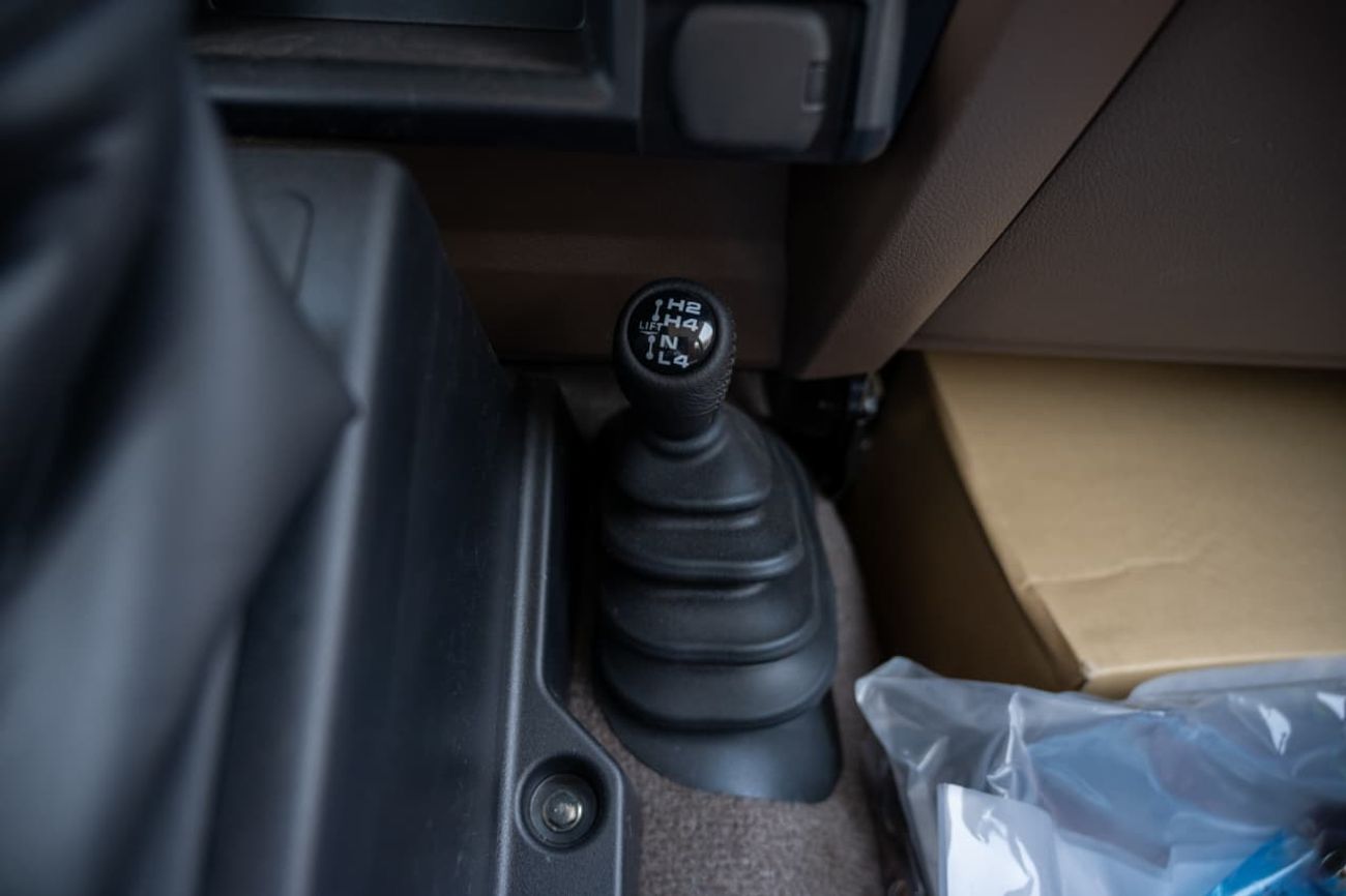 Toyota Land Cruiser 70 LC 76 4.0Ltr. Z1 A/T