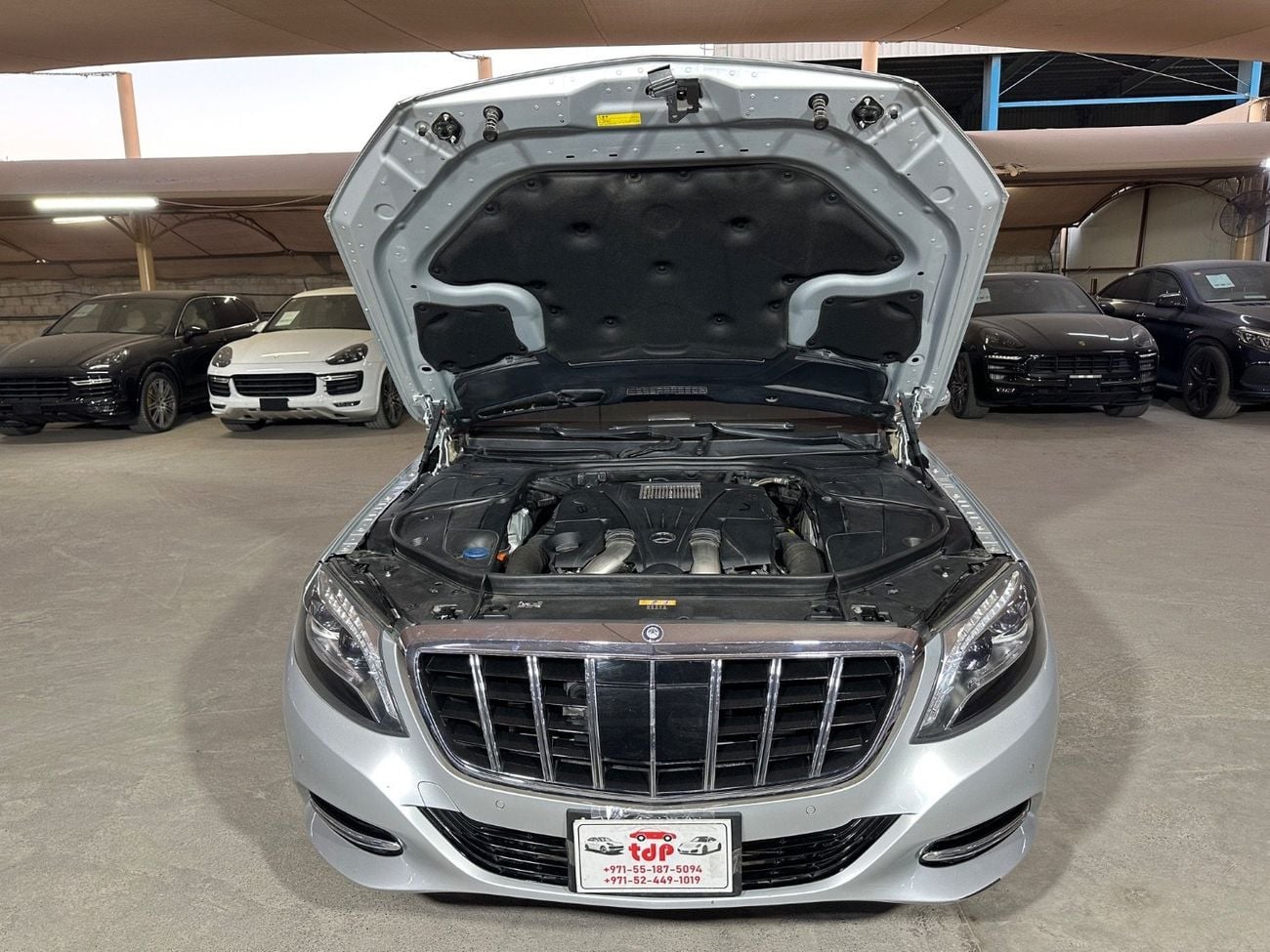 Mercedes Maybach S500 Maybach MERCEDES MAYBACH S-CLASS 2016 | 6 BUTTONS | REAR SEAT COMFORT PACKAGE | LOW MILEAGE!
