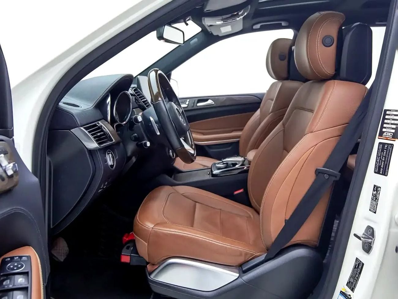 Mercedes Benz GLS500 GLS 500 | GCC Spec