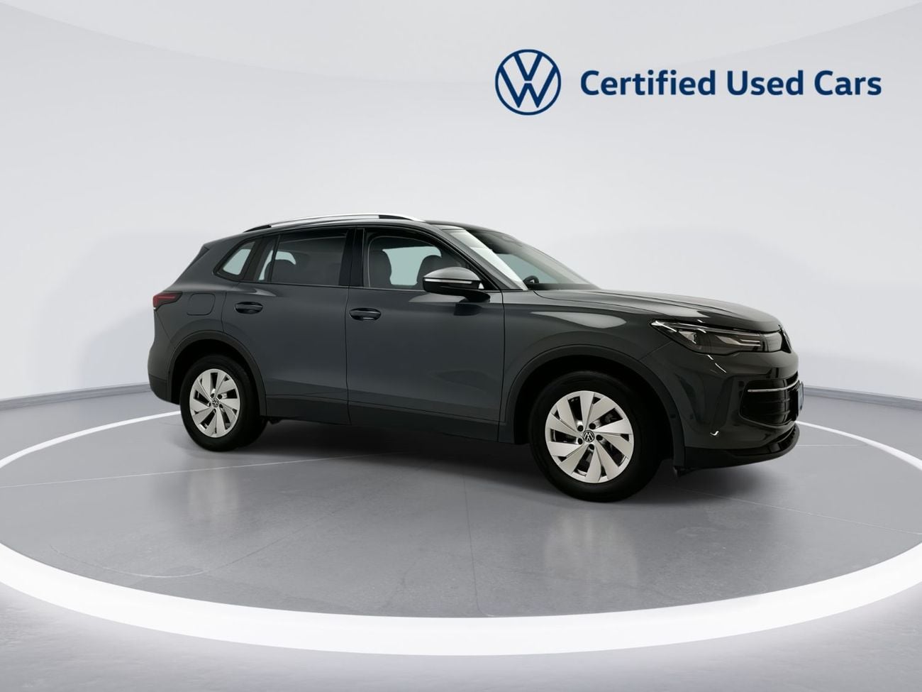 Volkswagen Tiguan LIFE Tiguan Life 1.4L | Rear Camera | 3-Zone Climatronic | Ambient Lighting | Leather Steering Wheel | Di
